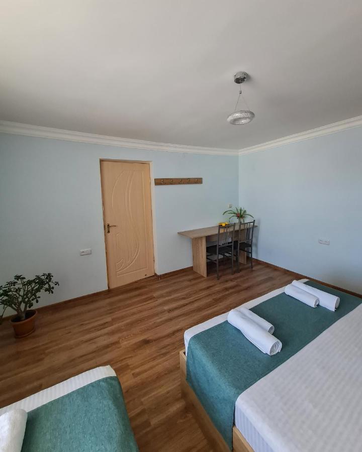 Seva Guesthouse And Cottages Бюракан Экстерьер фото