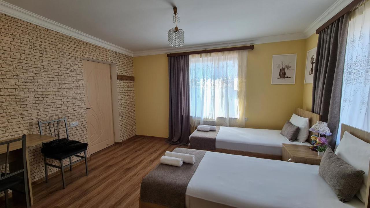 Seva Guesthouse And Cottages Бюракан Экстерьер фото